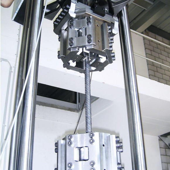 Магнитно-резонансная машина RUMUL Testronic 700 kH